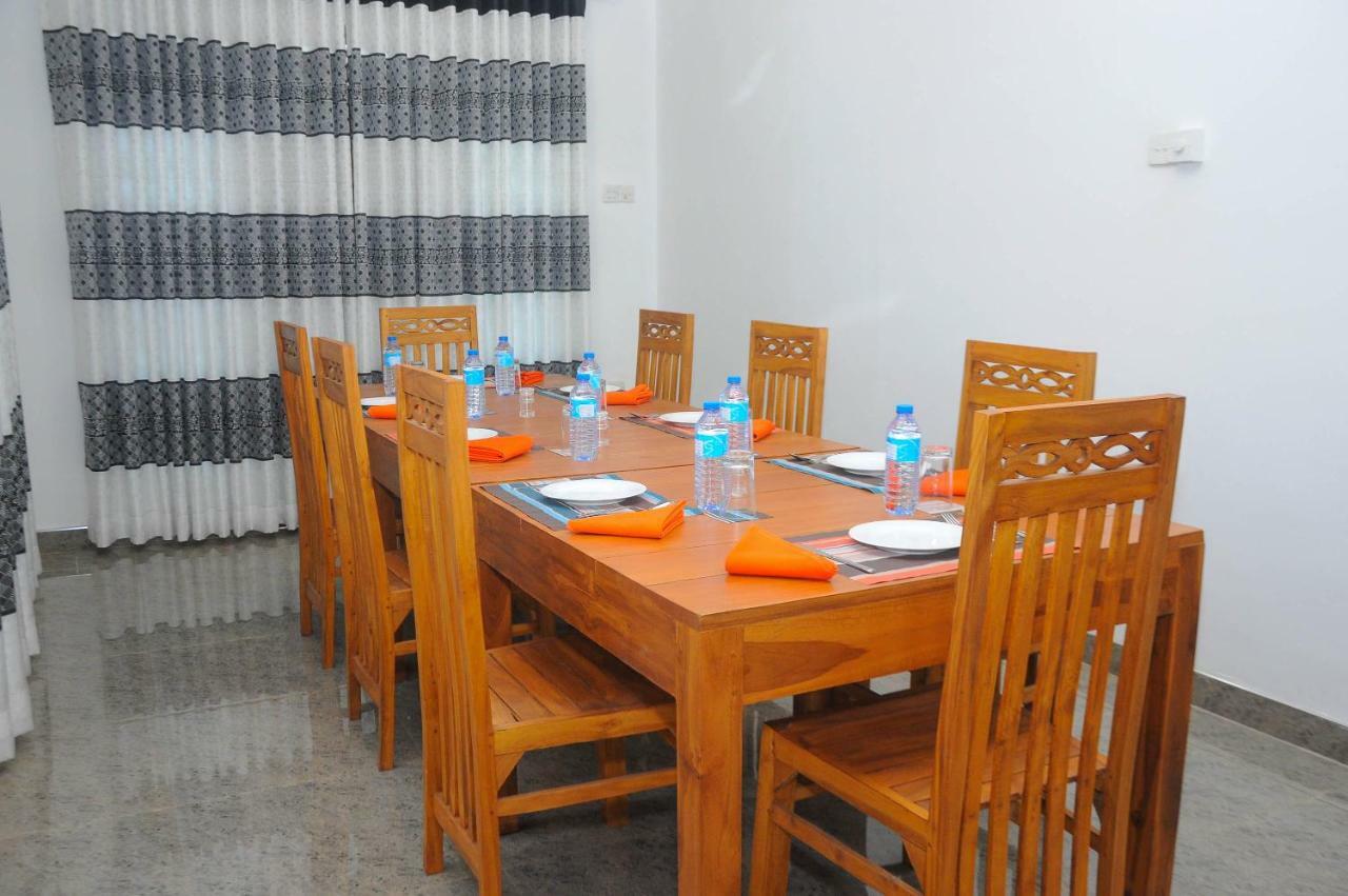 Restwell Homestay Дамбула Екстериор снимка