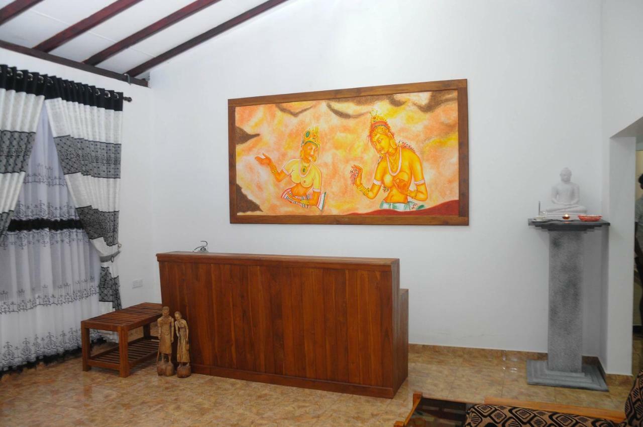 Restwell Homestay Дамбула Екстериор снимка